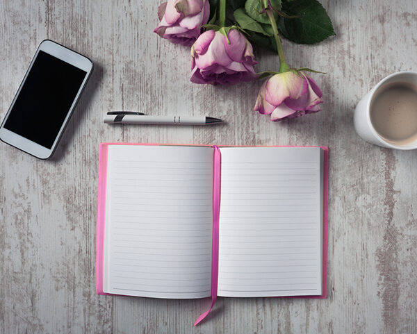 5 Reasons Why You Should Use a Wedding Planning App