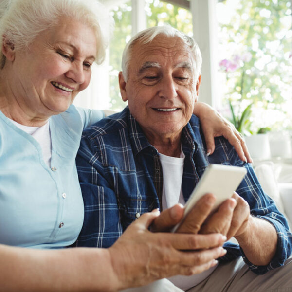 Here’s how to get free cell phones for seniors