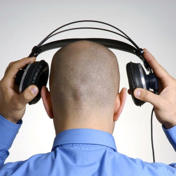 Here’s how overuse of headphones affects your health