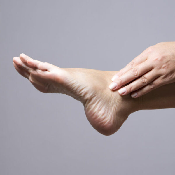 Bottom of Foot Pain – Causes, Symptoms, and Diagnosis